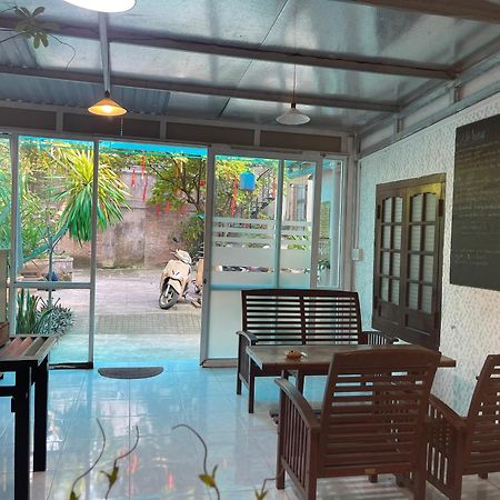 Homestay Minh Tu Хюэ Экстерьер фото
