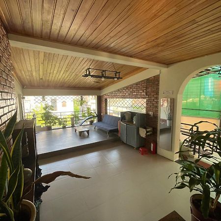 Homestay Minh Tu Хюэ Экстерьер фото