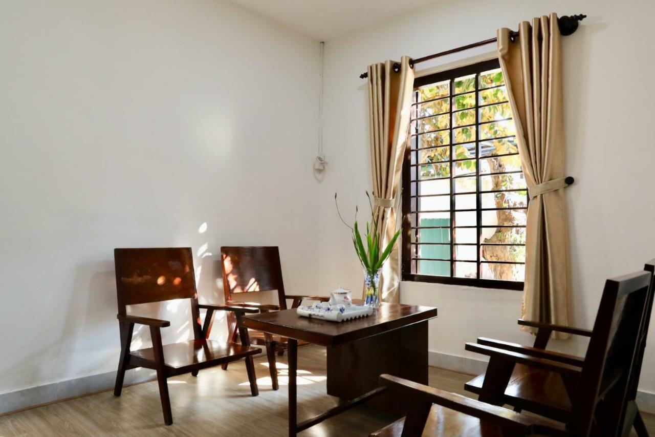 Homestay Minh Tu Хюэ Экстерьер фото